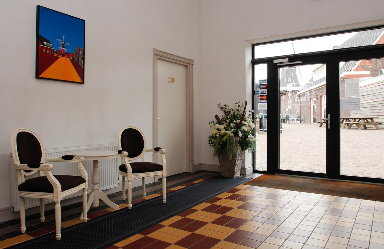 Hotel Aan De Singel Delfzijl Exterior foto